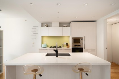 Photo 4 at 406 - 1661 Ontario Street, False Creek, Vancouver West