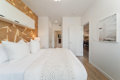Photo 13 at 517 - 725 Marine Drive, Harbourside, North Vancouver