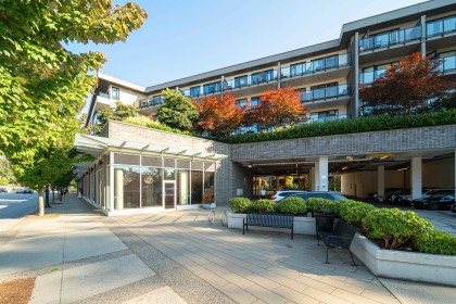 Photo 34 at 517 - 725 Marine Drive, Harbourside, North Vancouver