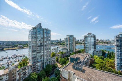 Photo 13 at 1901 - 1201 Marinaside Crescent, Yaletown, Vancouver West