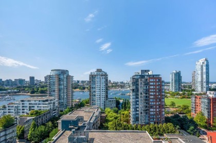 Photo 14 at 1901 - 1201 Marinaside Crescent, Yaletown, Vancouver West