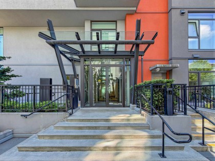 Photo 2 at 402 - 4189 Cambie Street, Cambie, Vancouver West