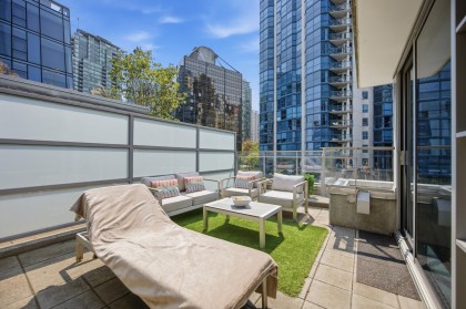 Photo 13 at 504 - 1477 W Pender Street, Coal Harbour, Vancouver West
