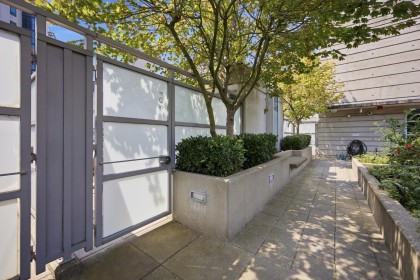 Photo 12 at 504 - 1477 W Pender Street, Coal Harbour, Vancouver West