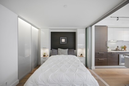 Photo 5 at 504 - 1477 W Pender Street, Coal Harbour, Vancouver West