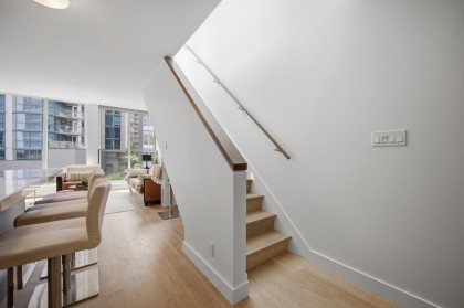 Photo 11 at 504 - 1477 W Pender Street, Coal Harbour, Vancouver West