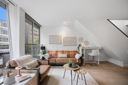 Photo 4 at 504 - 1477 W Pender Street, Coal Harbour, Vancouver West