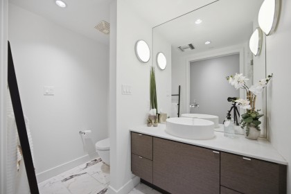 Photo 8 at 504 - 1477 W Pender Street, Coal Harbour, Vancouver West