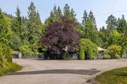 Photo 37 at 3420 Rockview Place, Westmount WV, West Vancouver