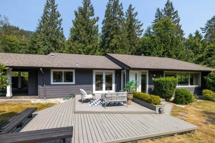 Photo 35 at 3420 Rockview Place, Westmount WV, West Vancouver