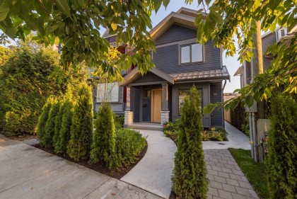 Photo 1 at 20 W 14th Avenue, Mount Pleasant VW, Vancouver West