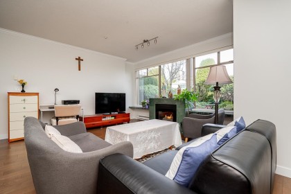 Photo 20 at 204 - 1765 Marine Drive, Ambleside, West Vancouver