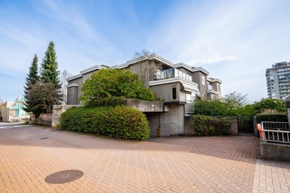 Photo 34 at 204 - 1765 Marine Drive, Ambleside, West Vancouver
