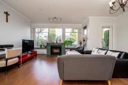 Photo 18 at 204 - 1765 Marine Drive, Ambleside, West Vancouver