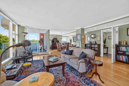 Photo 6 at 9 - 2128 W 43rd Avenue, Kerrisdale, Vancouver West