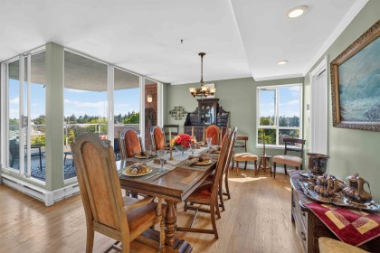 Photo 7 at 9 - 2128 W 43rd Avenue, Kerrisdale, Vancouver West