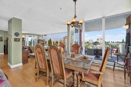 Photo 8 at 9 - 2128 W 43rd Avenue, Kerrisdale, Vancouver West