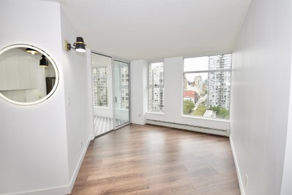 Photo 6 at 1609 - 1009 Expo Boulevard, Yaletown, Vancouver West