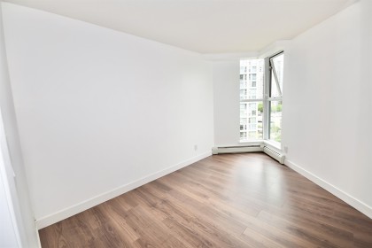Photo 12 at 1609 - 1009 Expo Boulevard, Yaletown, Vancouver West