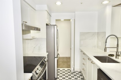 Photo 3 at 1609 - 1009 Expo Boulevard, Yaletown, Vancouver West