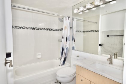 Photo 14 at 1609 - 1009 Expo Boulevard, Yaletown, Vancouver West