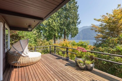 Photo 37 at 330 Sasamat Lane, Woodlands-Sunshine-Cascade, North Vancouver