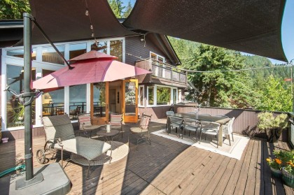 Photo 35 at 330 Sasamat Lane, Woodlands-Sunshine-Cascade, North Vancouver