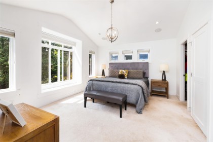 Photo 16 at 1585 Draycott Road, Lynn Valley, North Vancouver