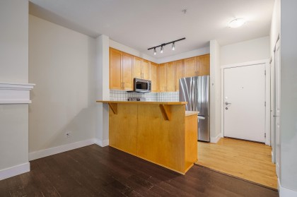 Photo 10 at 1217 - 4655 Valley Drive, Quilchena, Vancouver West