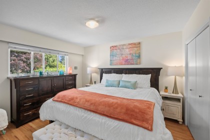 Photo 12 at 854 E 16th Street, Boulevard, North Vancouver
