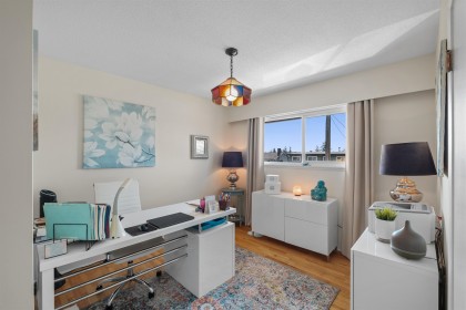 Photo 14 at 854 E 16th Street, Boulevard, North Vancouver