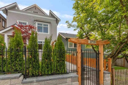 Photo 1 at 2753 Alma Street, Point Grey, Vancouver West