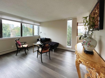 Photo 4 at 606 - 1740 Comox Street, West End VW, Vancouver West