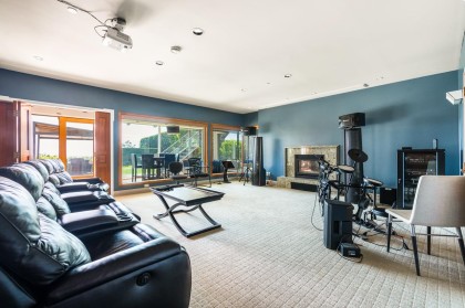 Photo 20 at 1626 Pinecrest Drive, Canterbury WV, West Vancouver