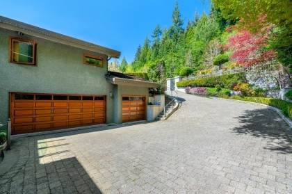 Photo 40 at 1626 Pinecrest Drive, Canterbury WV, West Vancouver