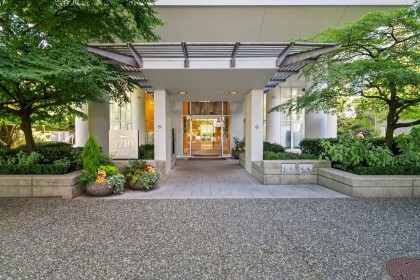 Photo 2 at 1803 - 1710 Bayshore Drive, Coal Harbour, Vancouver West