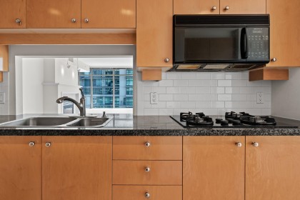 Photo 3 at 1803 - 1710 Bayshore Drive, Coal Harbour, Vancouver West