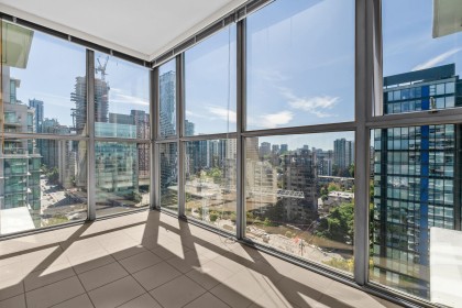 Photo 11 at 1803 - 1710 Bayshore Drive, Coal Harbour, Vancouver West