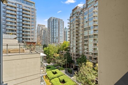 Photo 20 at 705 - 1082 Seymour Street, Downtown VW, Vancouver West