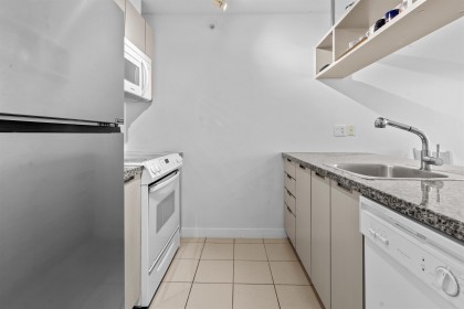 Photo 9 at 705 - 1082 Seymour Street, Downtown VW, Vancouver West