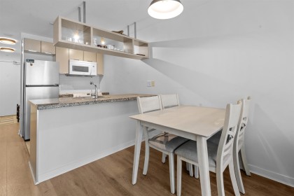 Photo 10 at 705 - 1082 Seymour Street, Downtown VW, Vancouver West