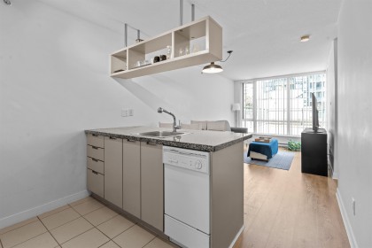 Photo 8 at 705 - 1082 Seymour Street, Downtown VW, Vancouver West