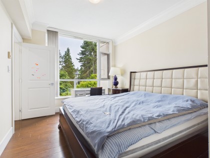 Photo 11 at 401 - 4759 Valley Drive, Quilchena, Vancouver West