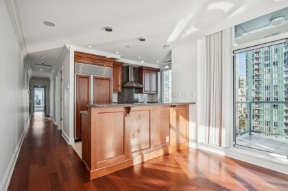 Photo 9 at 1903 - 1515 Homer Mews, Yaletown, Vancouver West