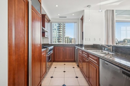 Photo 10 at 1903 - 1515 Homer Mews, Yaletown, Vancouver West
