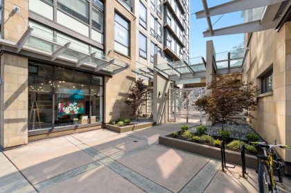 Photo 32 at 707 - 1068 W Broadway, Fairview VW, Vancouver West
