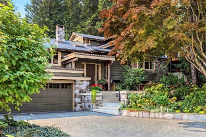 Photo 1 at 4613 Caulfeild Drive, Caulfeild, West Vancouver