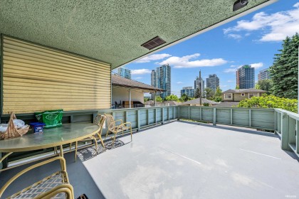 Photo 34 at 580 W 64th Avenue, Marpole, Vancouver West