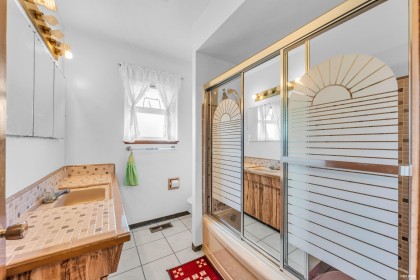 Photo 19 at 580 W 64th Avenue, Marpole, Vancouver West