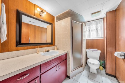 Photo 31 at 580 W 64th Avenue, Marpole, Vancouver West